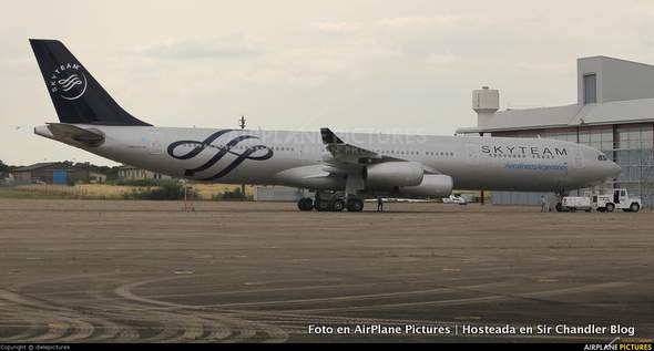 airbus-340-skyteam-AR