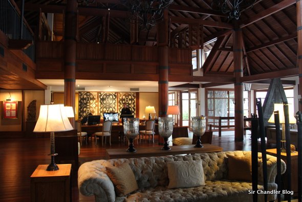 fourseasons-carmelo-lobby