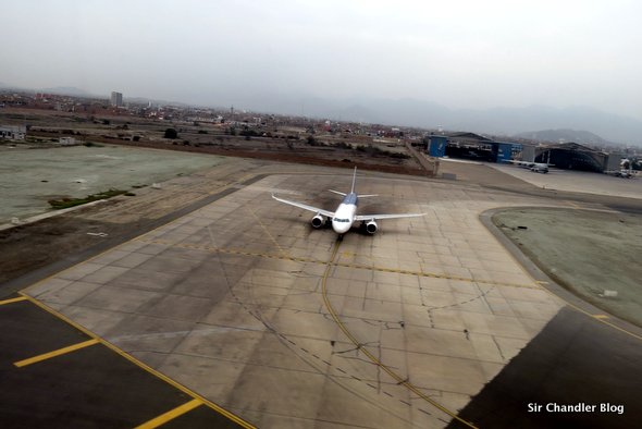 aterrizaje-pista-airbus-lan