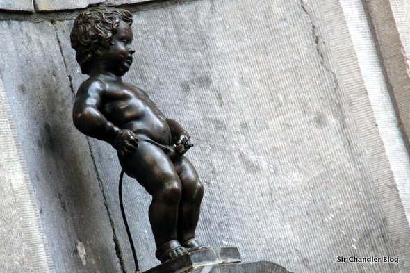 Manneken-Pis-estatua