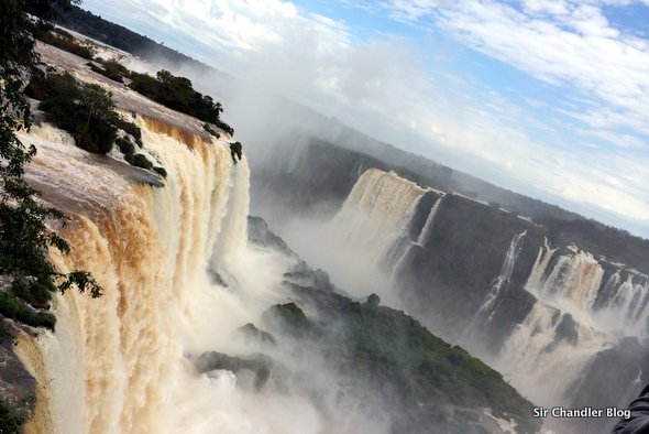 iguazu-brasil-caida