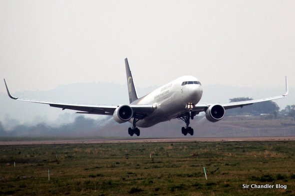 767-ups-despegue