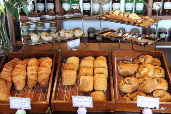 four-seasons-carmelo-panaderia