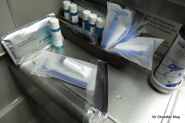 accesorios-lufthansa-bano