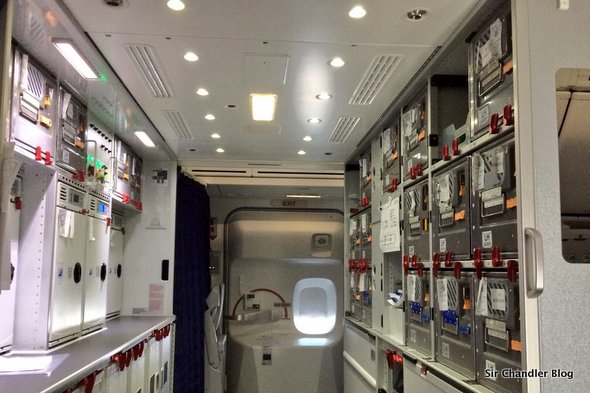 galley-lufthansa-747
