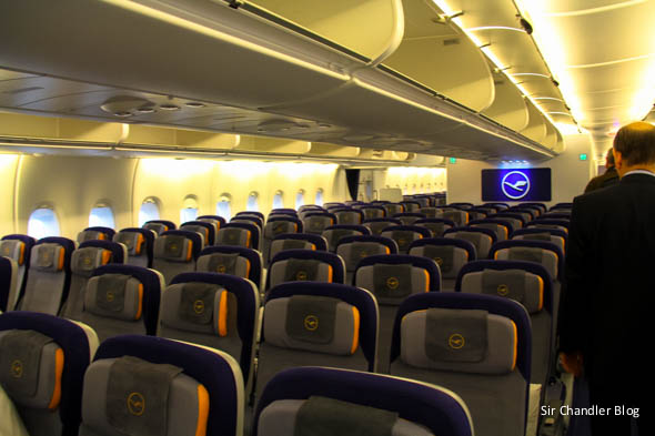 airbus-380-lufthansa-turista