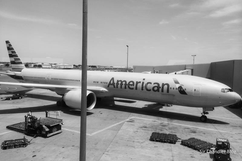 american-777-300
