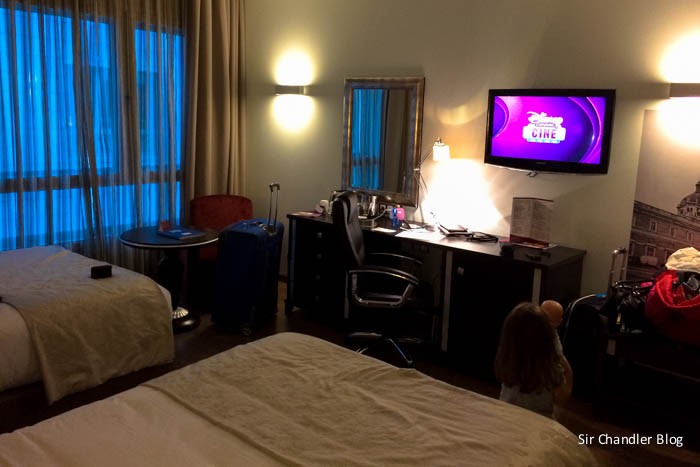 crowne-madrid-habitacion