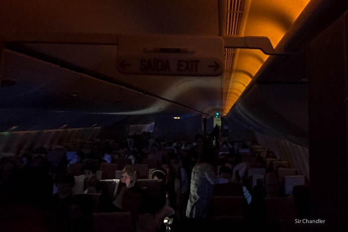 19-tam-777-iluminacion