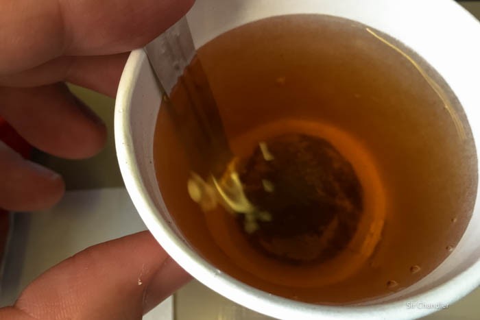 13-vaso-descartable-te-incorporado