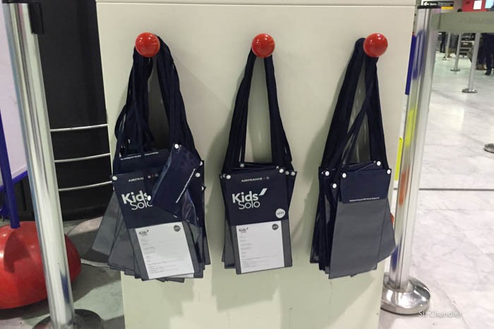 6-mariconera-chicos-solos