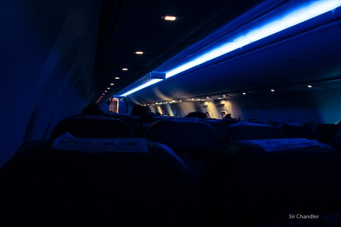 10-cabina-737-ar-azul