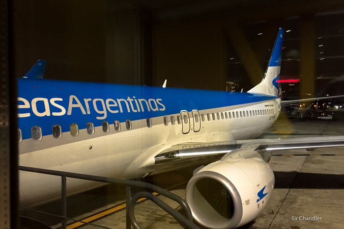 14-737-800-aerolineas-argentinas