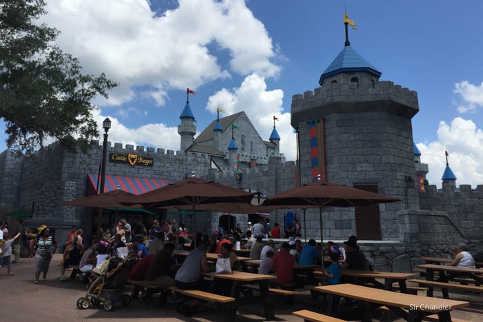 7-legoland-comida