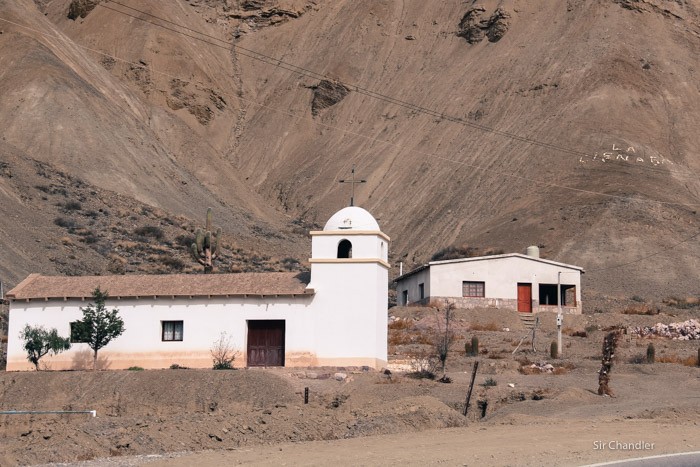 2-iglesia-purmamarca-jujuy