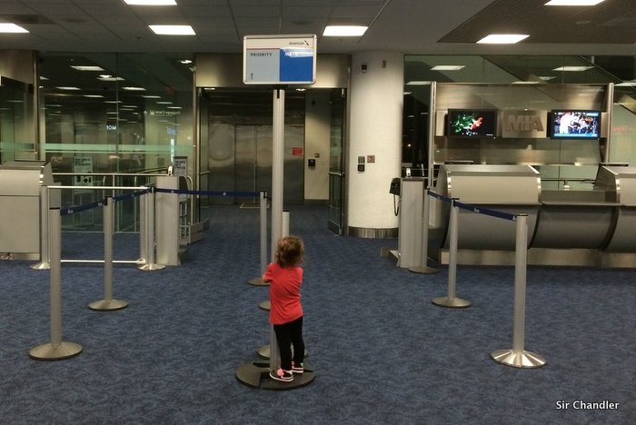chicos-aeropuerto