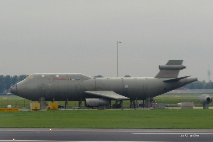12-avion-seguridad-schiphol