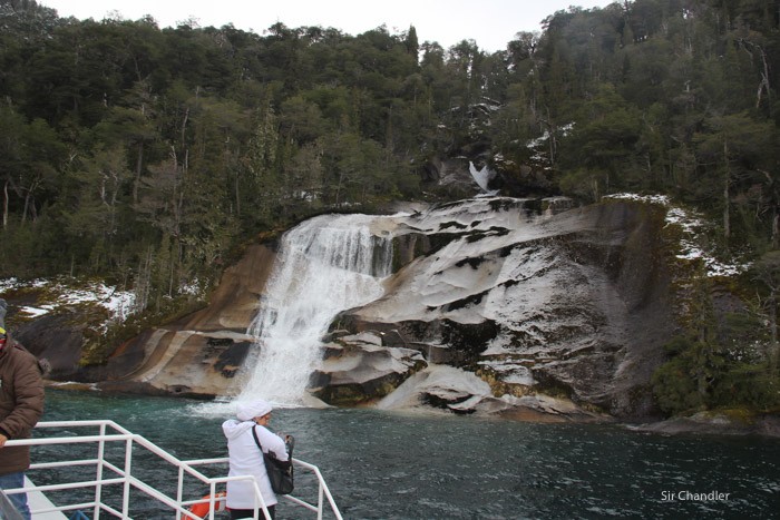 5-cascada-lago-nahuel-huapi
