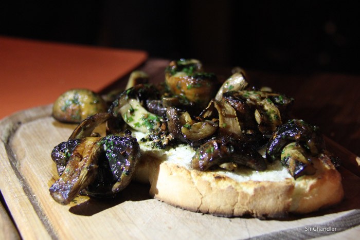 8-bruschetta-hongos