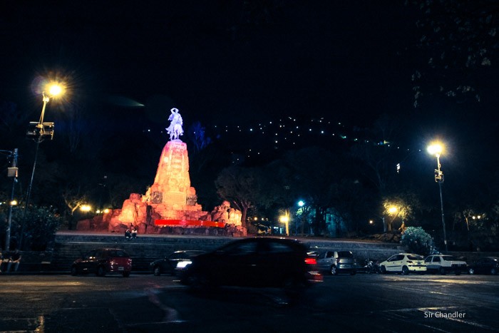 salta-monumento-0507