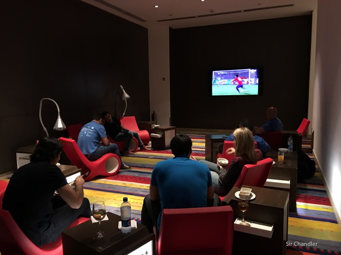 18-LAN-vip-santiago-7325