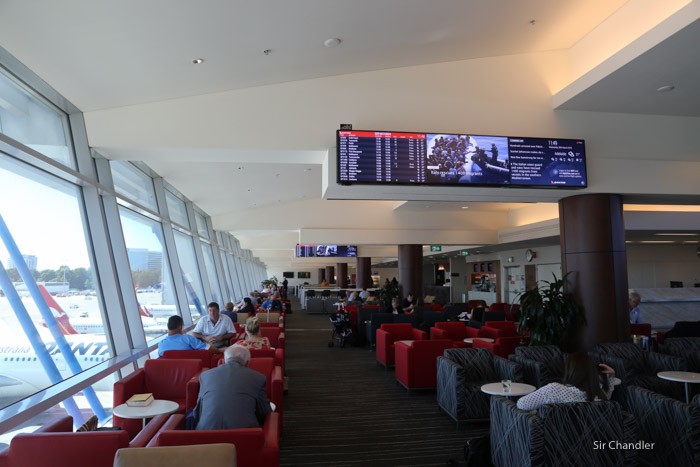 qantas-lounge-sydney-2144