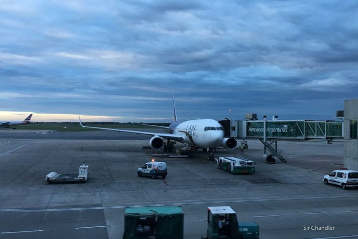 4-boeing-767-lan-chile