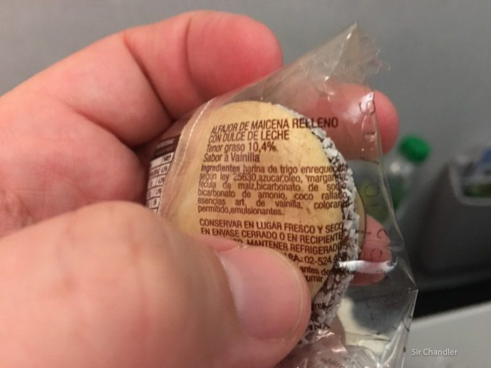 6-alfajor-maizena-aerolineas