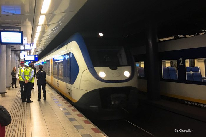 3-tren-amsterdam-aeropuerto