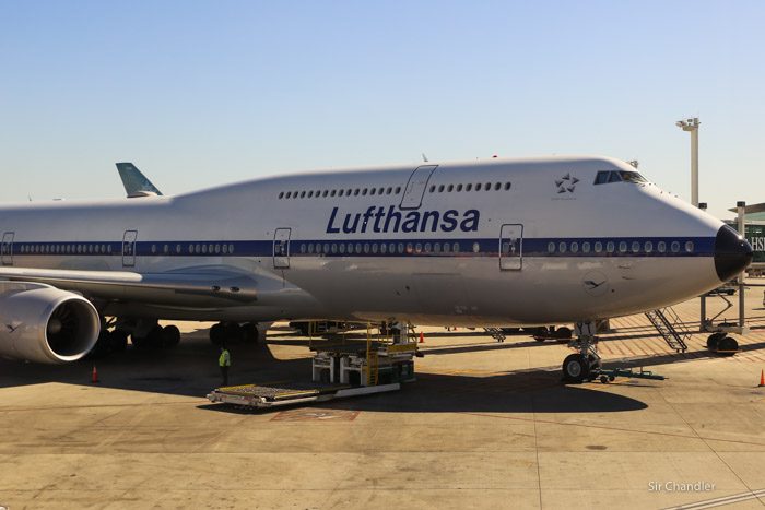 lufthansa-747-8-5012