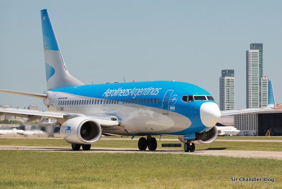 b737-aerolineas-nariz-rara