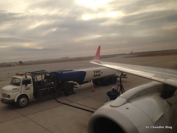 carga-combustible-avion