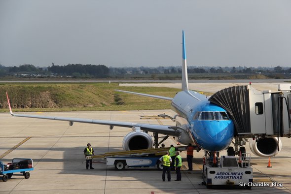 embraer-190-montevideo