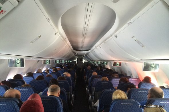cabina-737-american-airlines