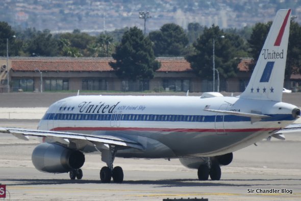 Airbus-320-united-livery
