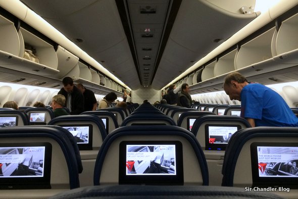 pantallas-delta-767