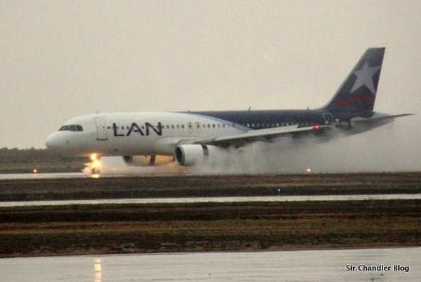 airbus320-lan-lluvia