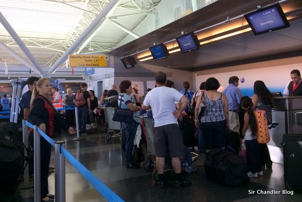 jfk-lan-mostradores