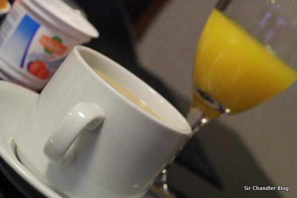 azur-taza-desayuno