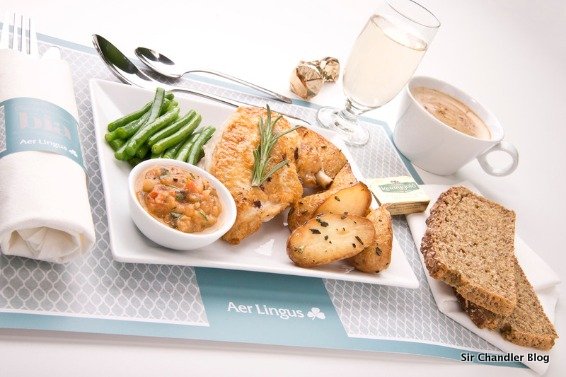 comida-aer-lingus-pollo