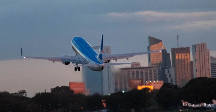 D737-boeing-despegue-aerolineas