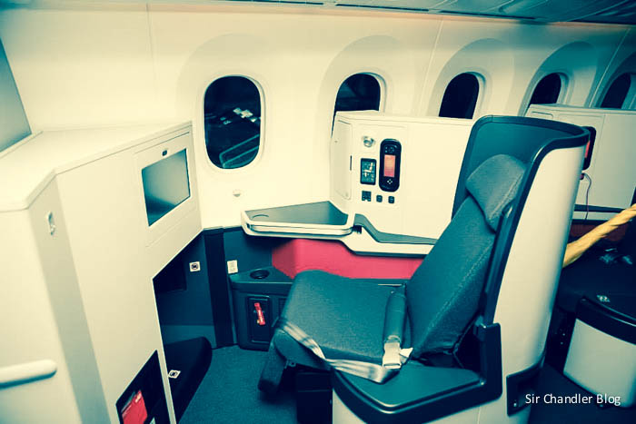 avianca-business-787