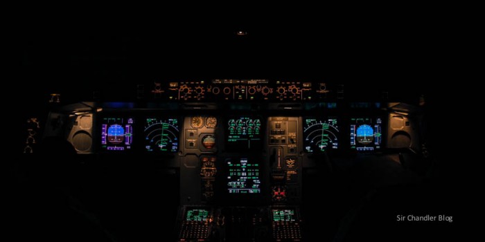 D-airbus-340-cockpit