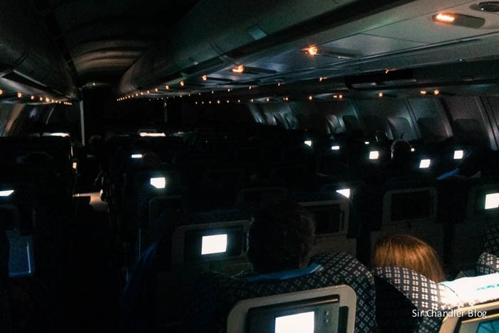 aerolineas-cabina-noche