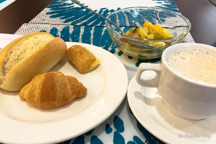 ibis-style-coruna-desayuno-taza