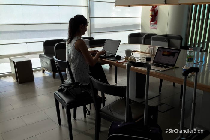 5-vip-lan-mesa-trabajo