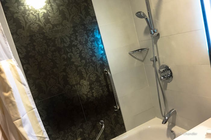 03-hilton-garden-ducha
