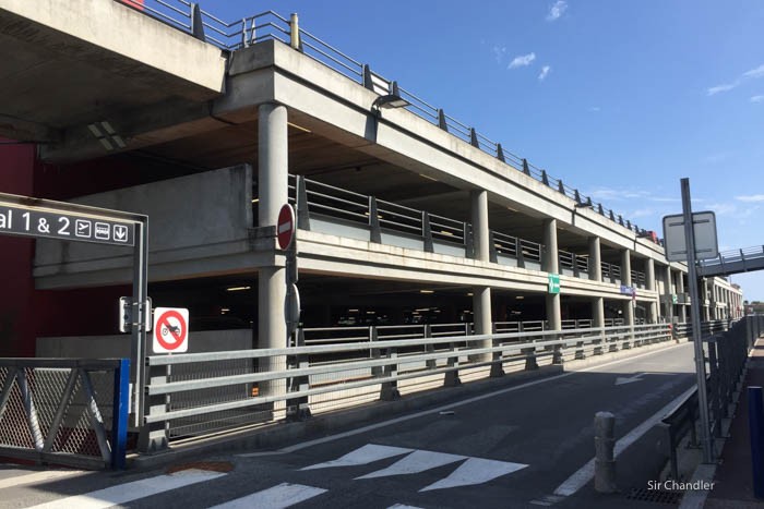 2-estacionamiento-niza