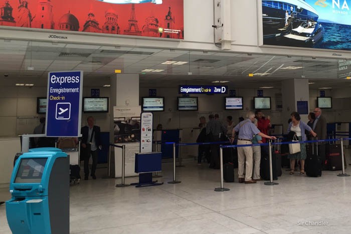 6-mostrador-aeropuerto