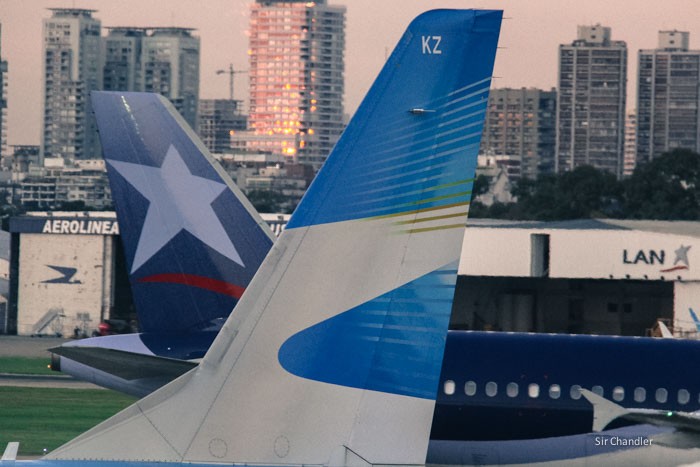 3-colas-lan-aerolineas